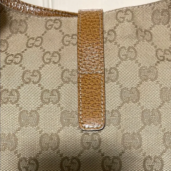 Jackie Bardot Nailhead Gucci Shoulder Bag - Picture 6 of 11